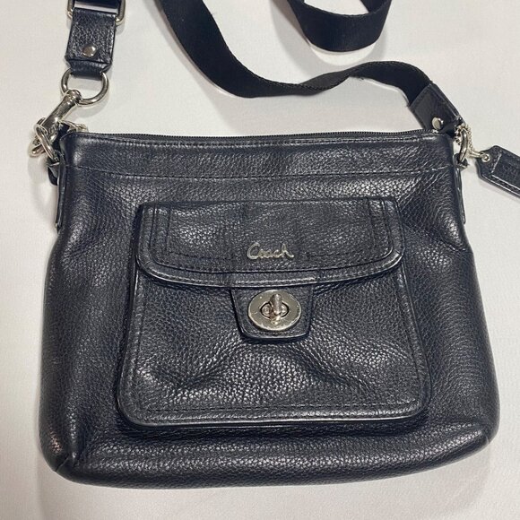 Coach Black Leather Crossbody Bag With Front Turn-Lock Pocket & Adjustable Strap - Picture 2 of 6